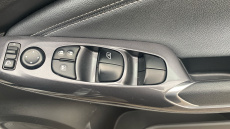 Nissan Juke 1.0 DiG-T 114 N-Connecta 5dr Petrol Hatchback